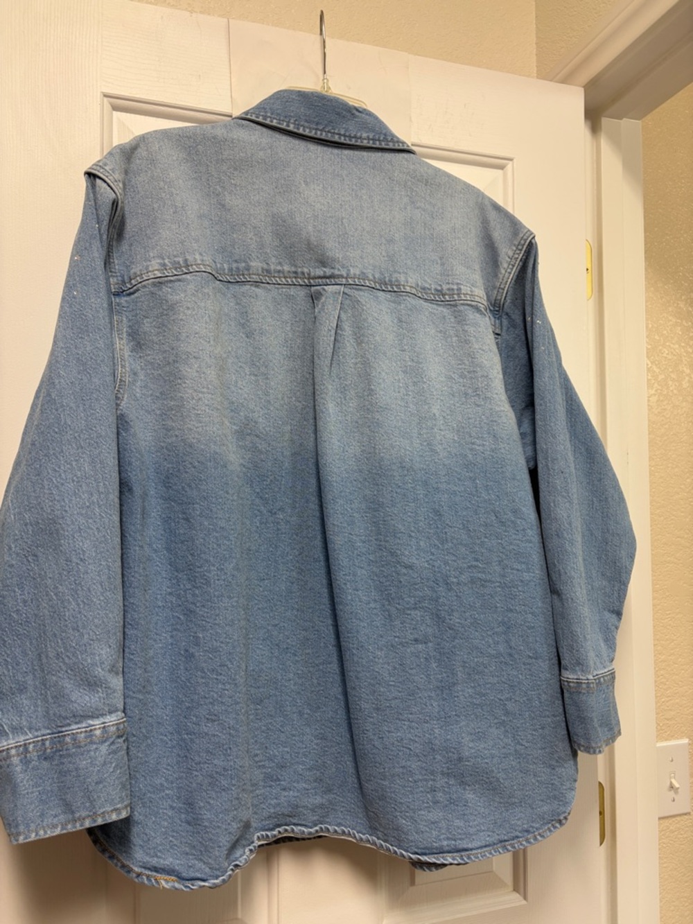 Universal Thread Light Blue Denim Snap-Front Jacket with Rhinestones - Picture 7 of 10